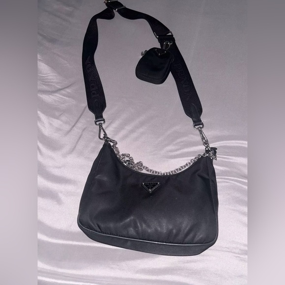 Prada re-edition nylon bag - Picture 2 of 11